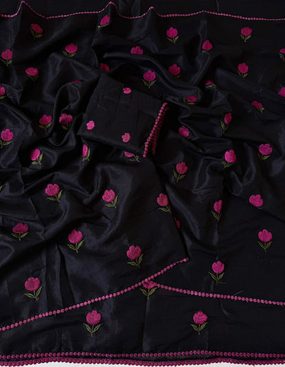 Kota Doriya Saree with Multi Threadwork with Unstitch Blouse