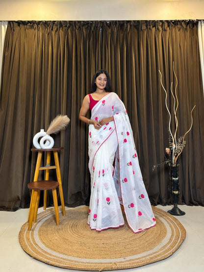 Kota Doriya Saree with Multi Threadwork with Unstitch Blouse